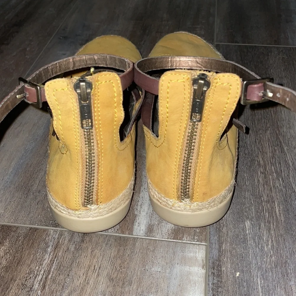 OTBT Suede Leather Buckle Espadrille